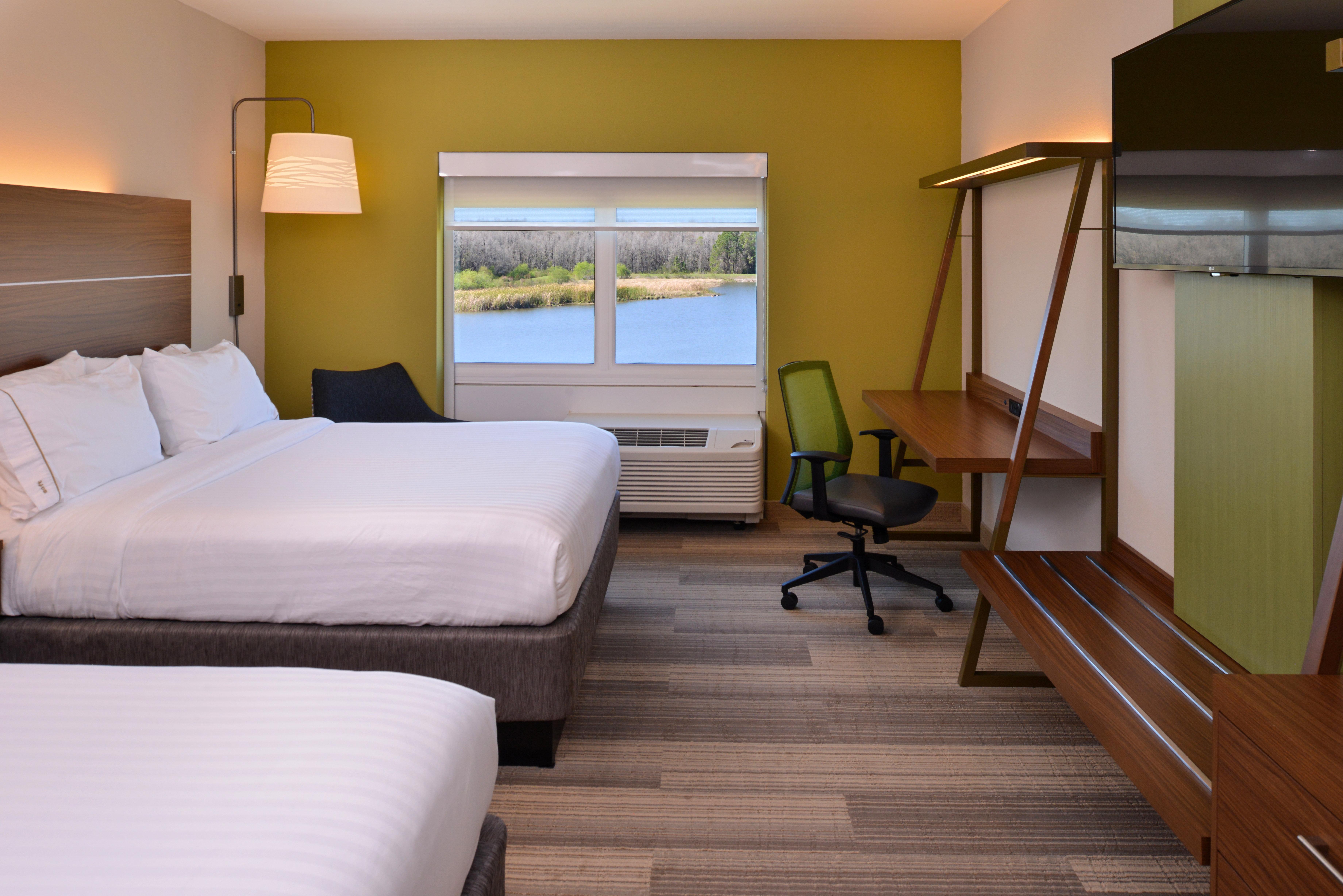 Holiday Inn Express & Suites Trinity By Ihg Esterno foto