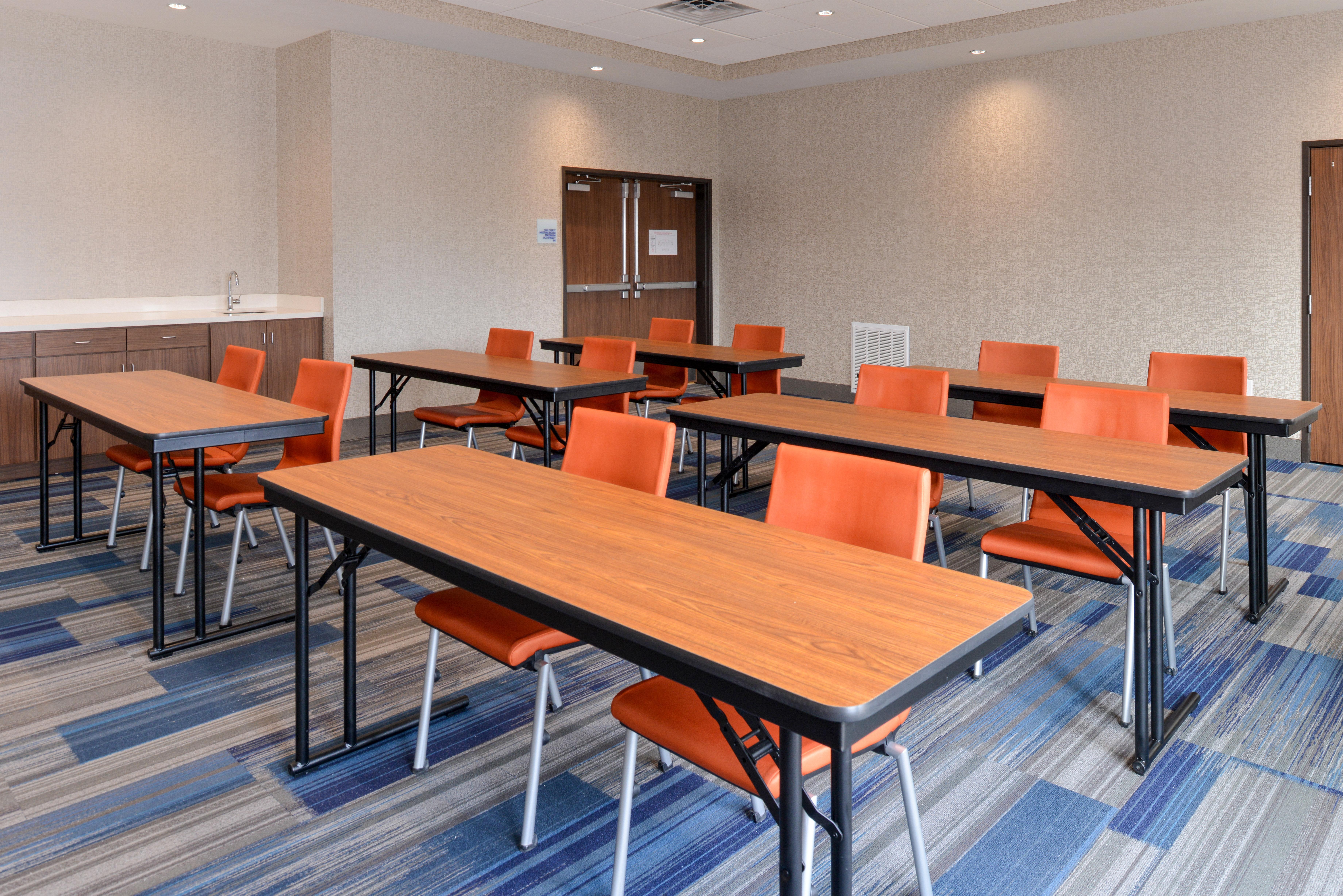 Holiday Inn Express & Suites Trinity By Ihg Esterno foto